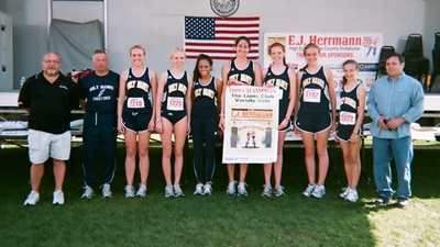 Image of the Lions Club Girls Varsity winning team Academy of the Holy Names