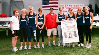 Image of the John Convertino Girls Varsity winning team Saratoga Springs