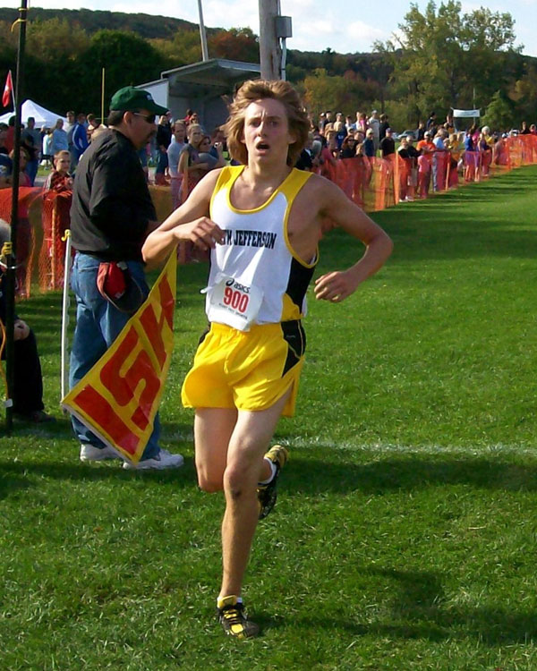 Image of the Brian Dodge Boys JV race winner Donald Cean from South Jefferson
